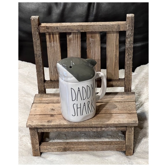 NEW Rae Dunn Daddy Shark Mug 🦈 - Picture 7 of 7